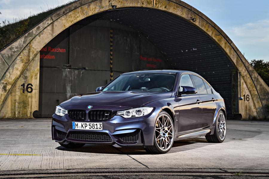  BMW M3 30 Years M3 2016 года  (фото 19 из 43)